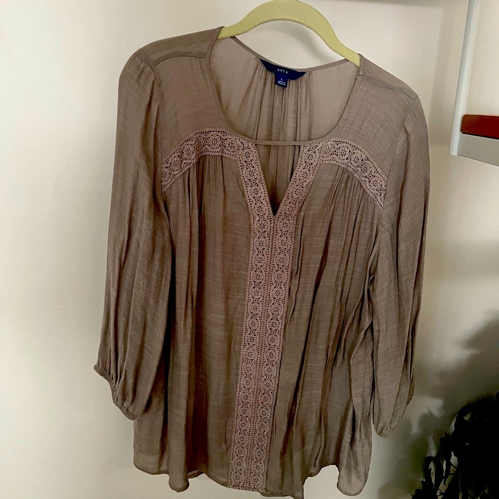 Apt.9  2 pc Set New in taupe